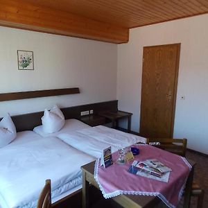 Dreibettzimmer